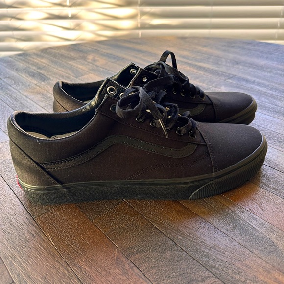 Vans Old Skool Canvas Shoe. All black. Men’s size 12. Brand new. Never worn. - Picture 1 of 6